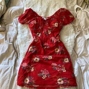 super cute little red dress that i tried on and it just doesn’t look right on me